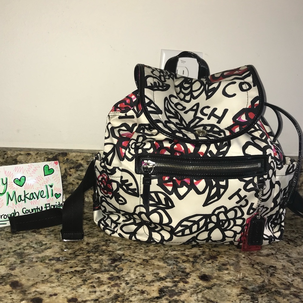 Coach XL Backpack 🎒 Excellent Condition